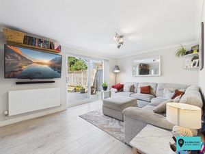 Living Room- click for photo gallery